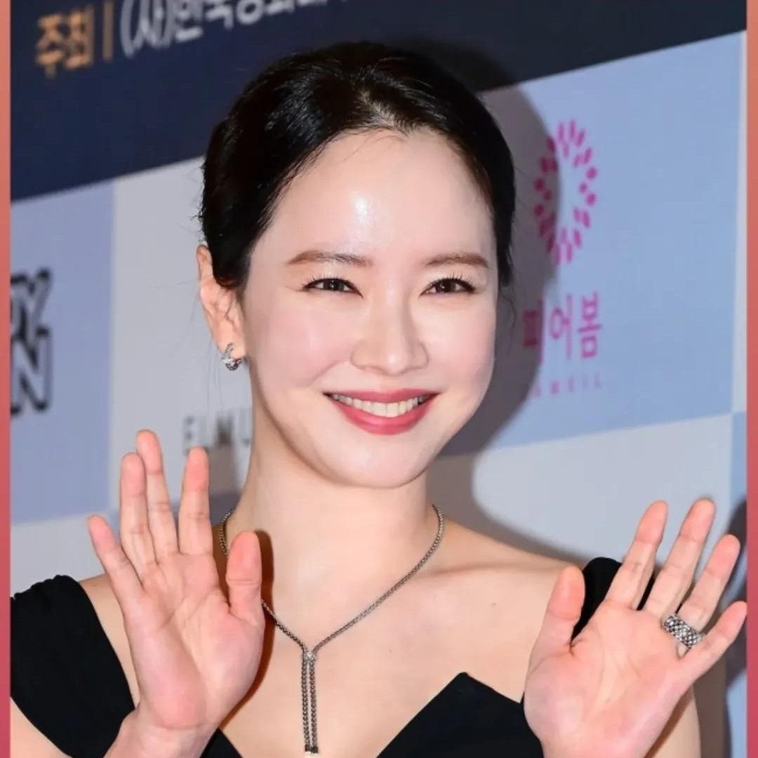 Foto terbaru dari Song Jihyo