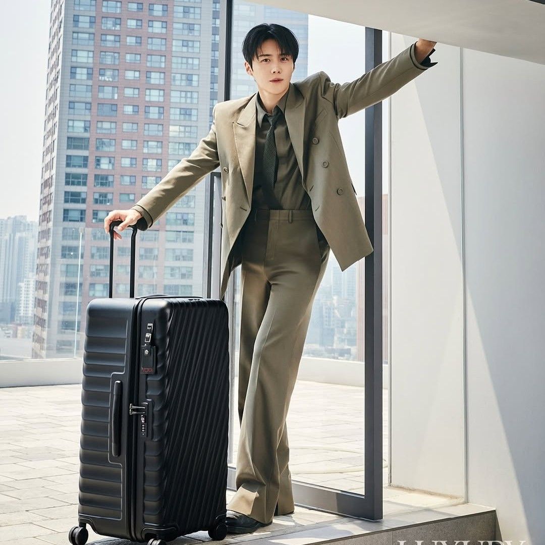 Latest photo of Kim Seonho