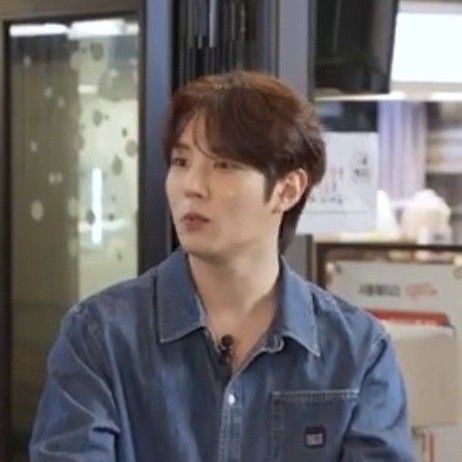 金俊賢的最新照片