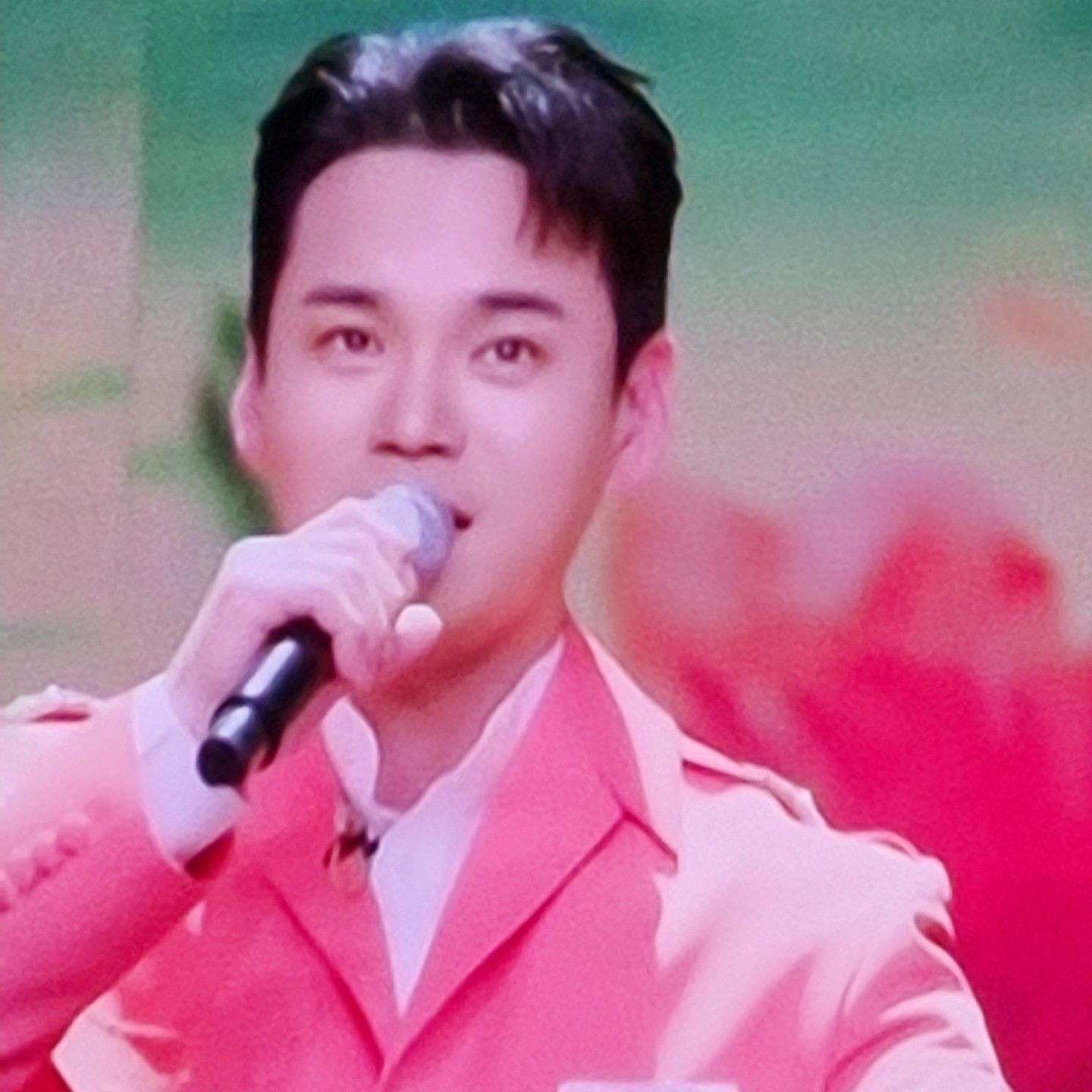 Latest photo of Lee Jung