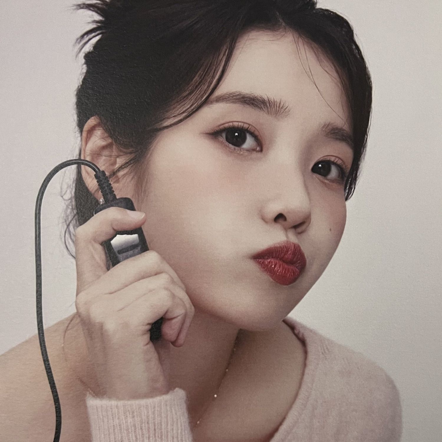 아이유의 비하인드 컷