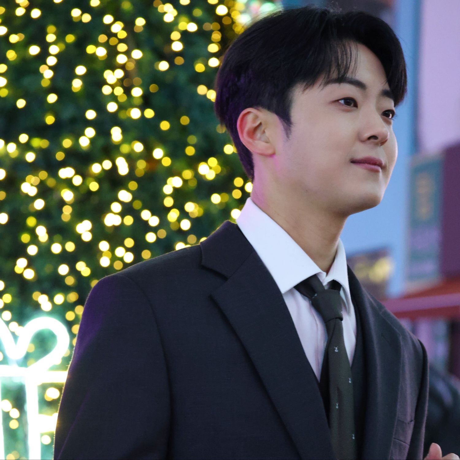 Recent activity shot of Park Minsu