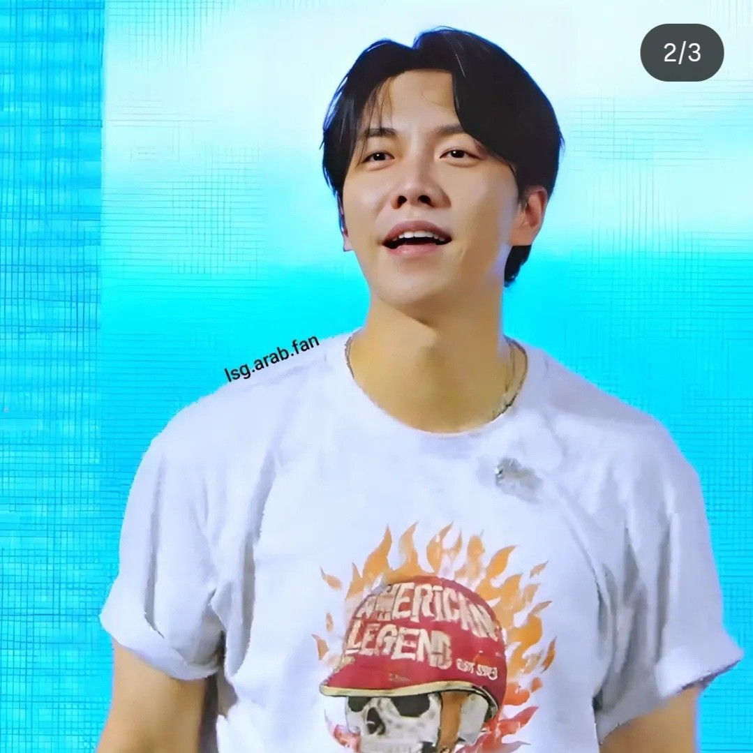 Momen yang diabadikan oleh penggemar Lee Seunggi