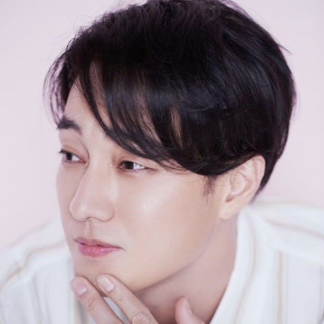 Recent activity shot of So Jisub