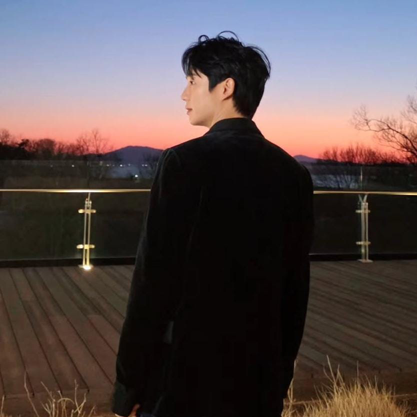 Latest photo of Jung Haein