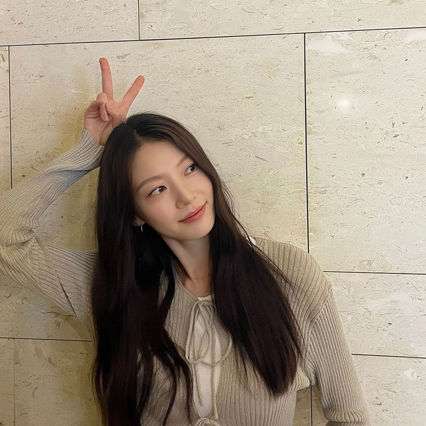 Behind-the-scenes cut of Gong Seungyeon