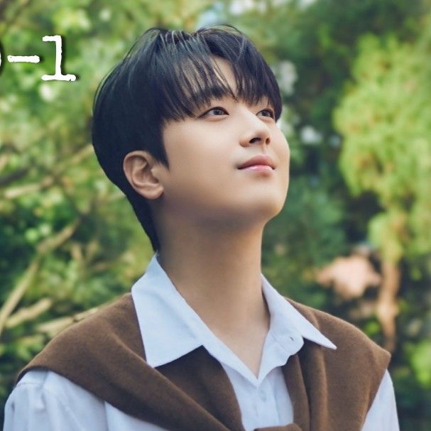Foto terbaru dari Lee Chanwon