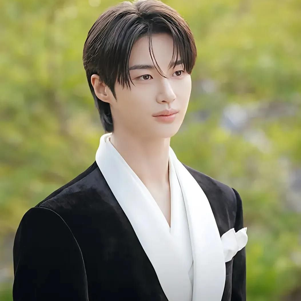 邊佑錫的近期活動照