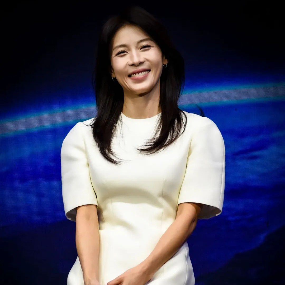 A moment captured by a fan of Ha Jiwon