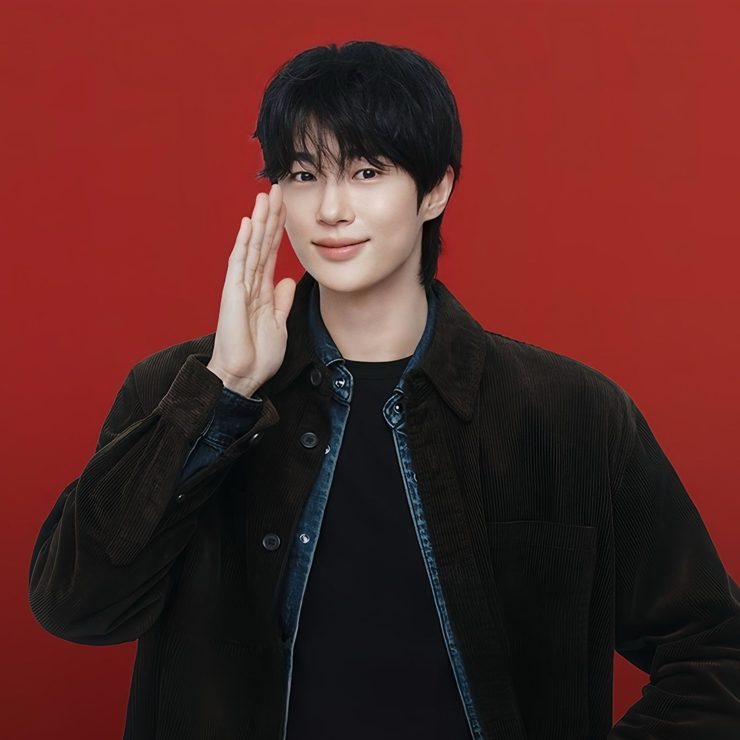 粉丝拍下的边佑锡瞬间