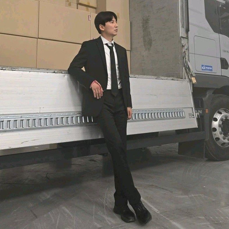 Latest photo of Kim Namgil