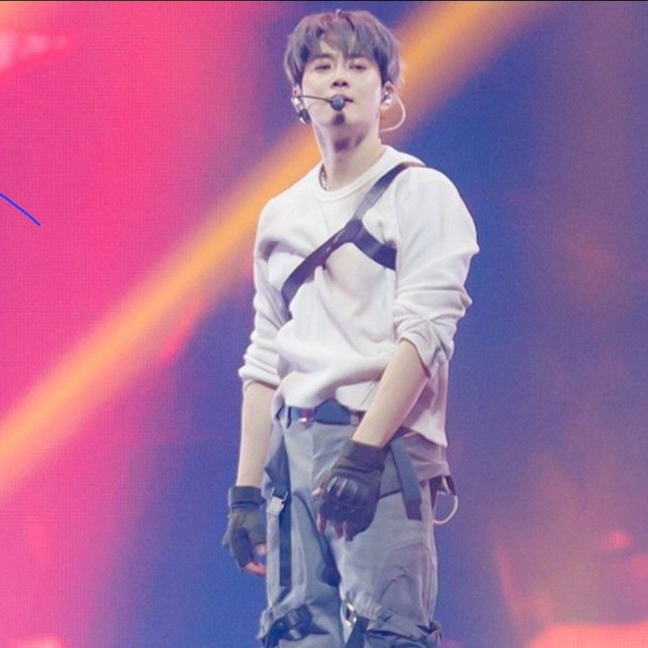 Recent activity shot of Suho