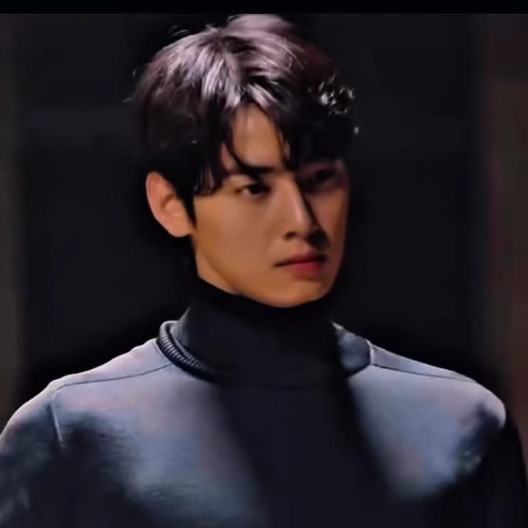 Foto terbaru dari Cha Eunwoo