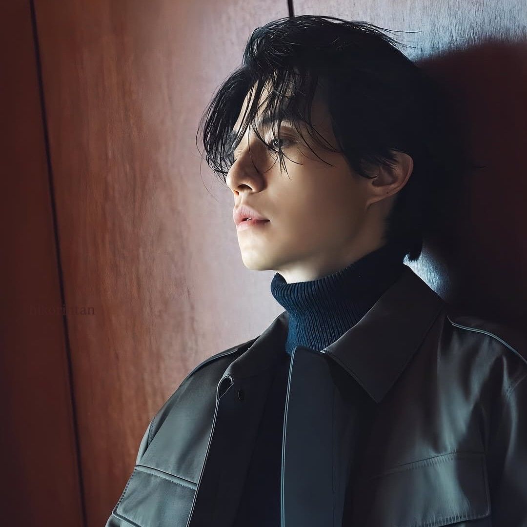 Latest photo of Lee Dongwook