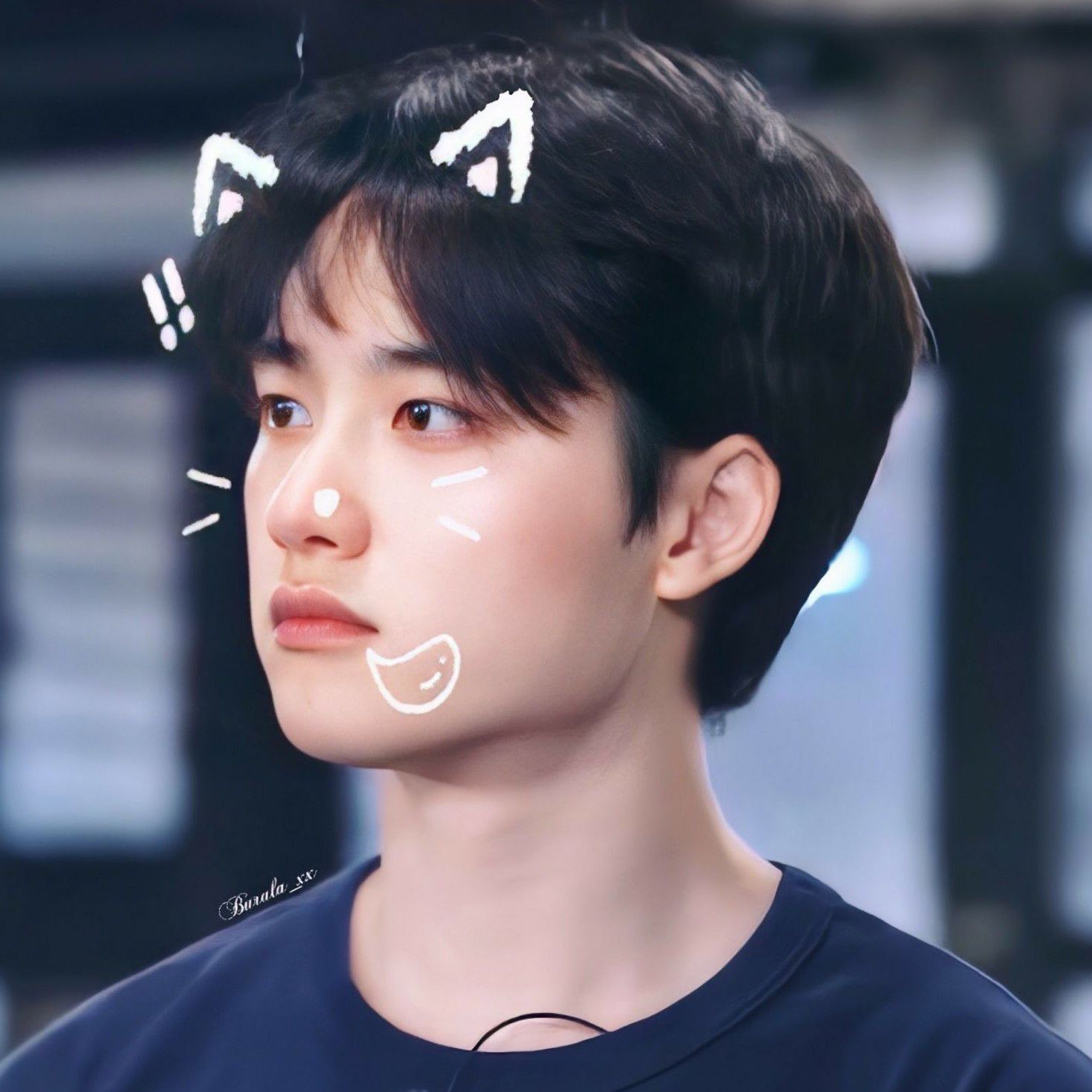 A moment captured by a fan of Chanyeol