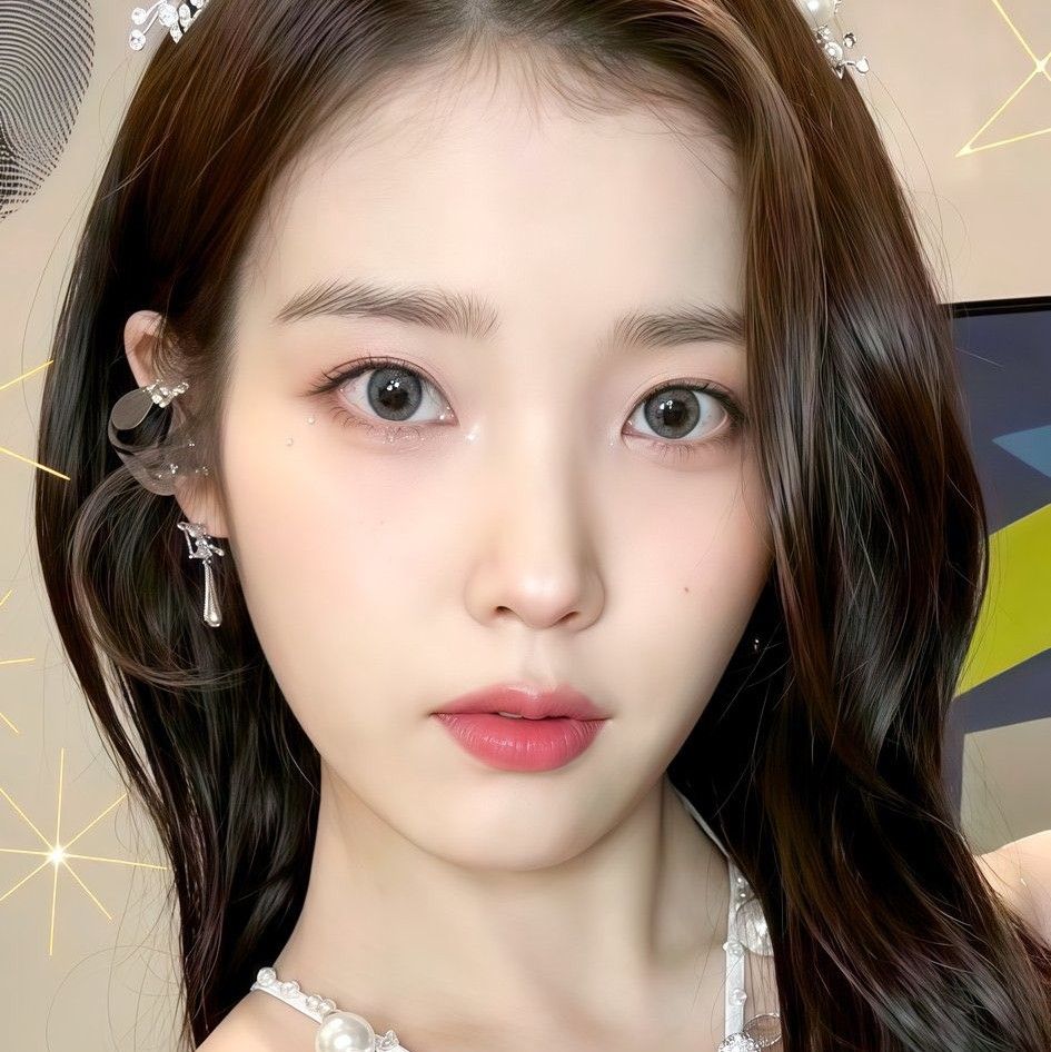 Momen yang diabadikan oleh penggemar IU