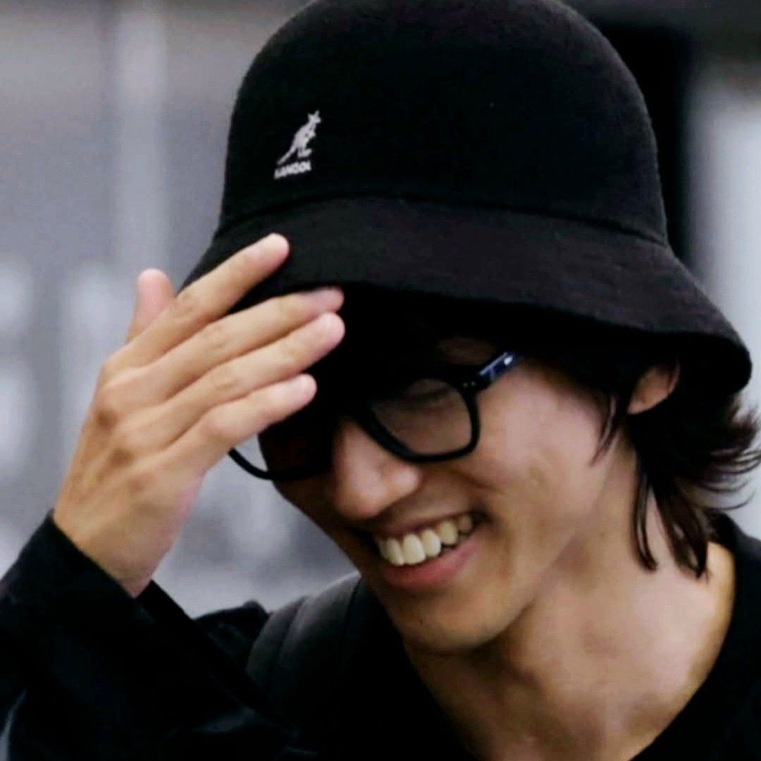 Recent activity shot of Lee Seungyoon