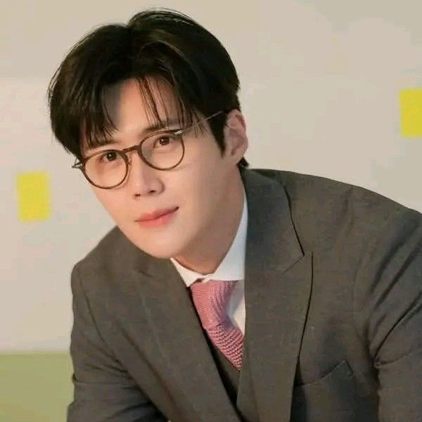 A moment captured by a fan of Kim Seonho