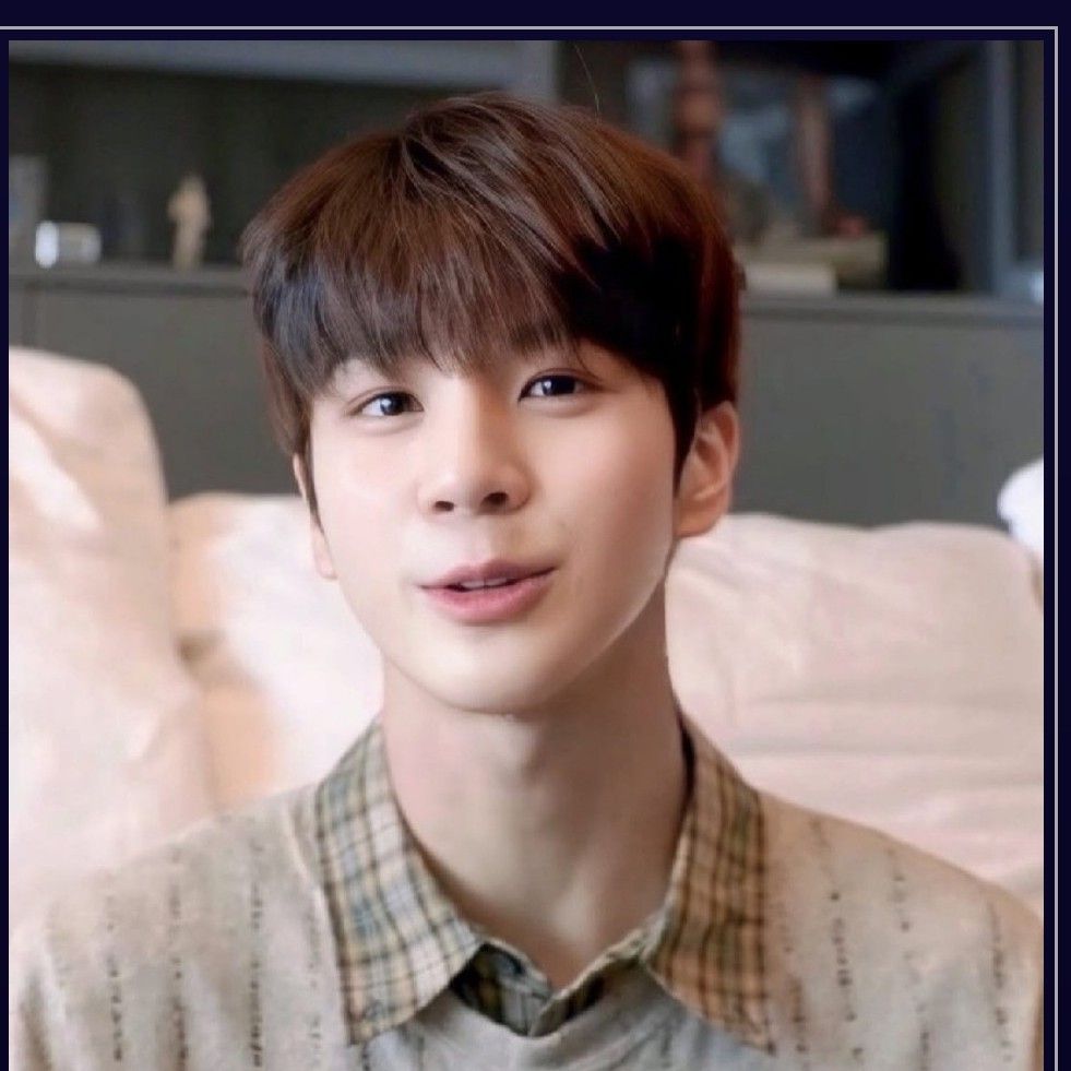 Recent activity shot of Jeong Dongwon