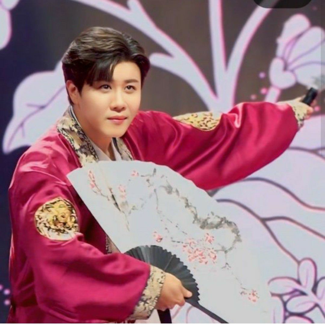 Recent activity shot of Jin Haesung