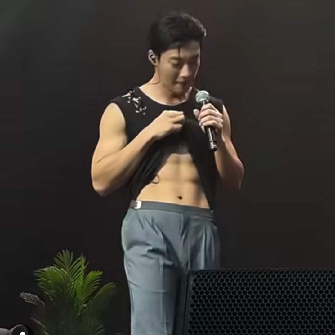 Behind-the-scenes cut of Woo Dohwan