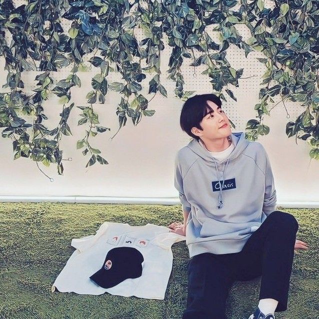 Cuplikan di balik layar dari Suho