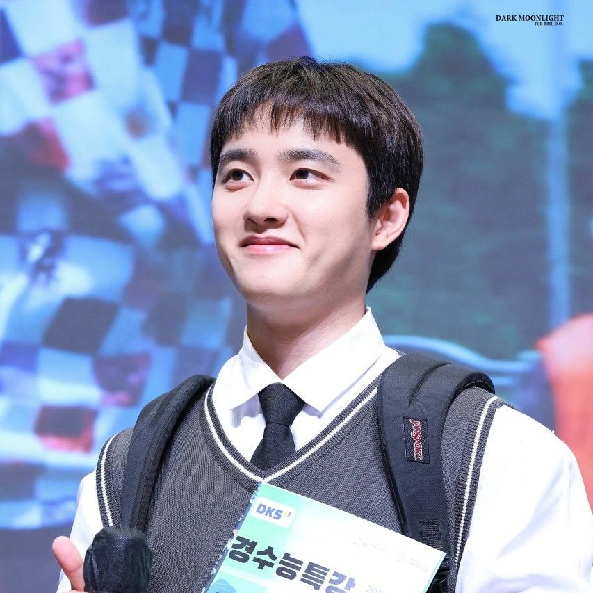 Behind-the-scenes cut of Doh Kyungsoo (D.O.)