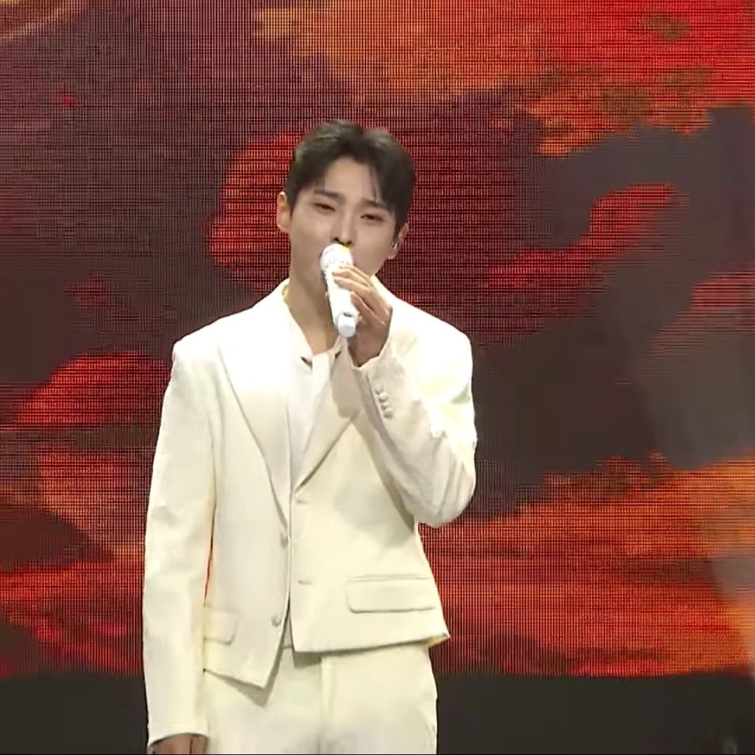 Latest photo of Seong Ri