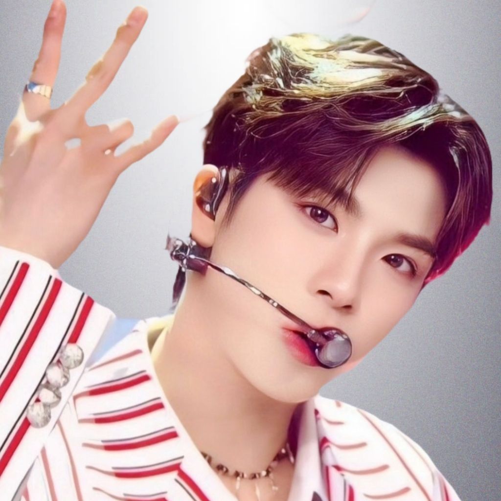 A moment captured by a fan of Jeong Dongwon