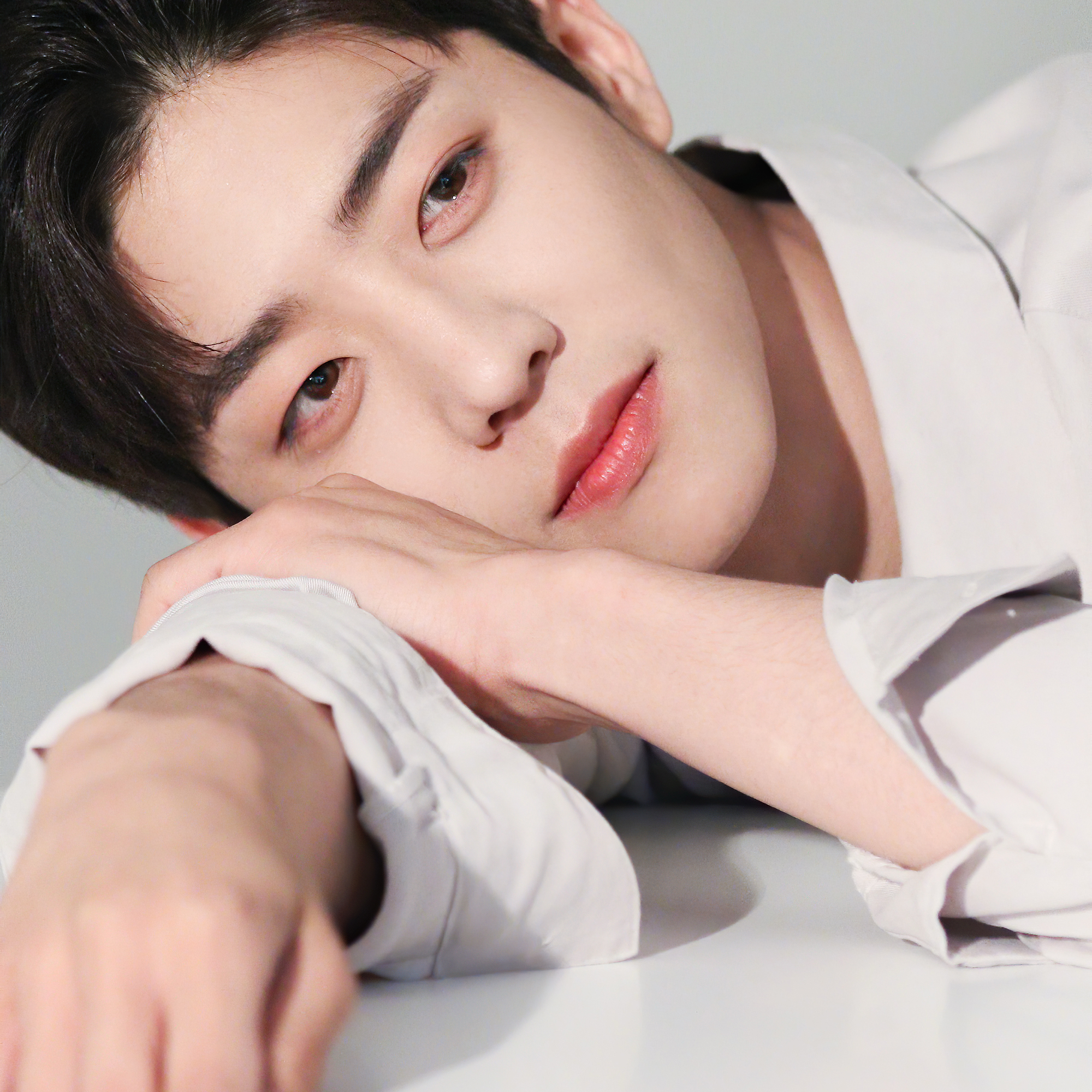 Behind-the-scenes cut of Chae Jonghyeop