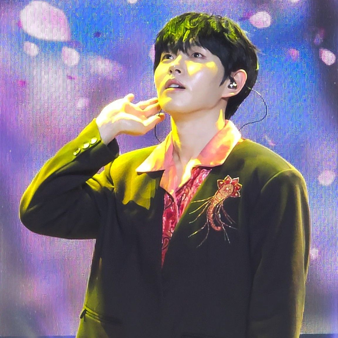 Behind-the-scenes cut of Lee Byeongchan