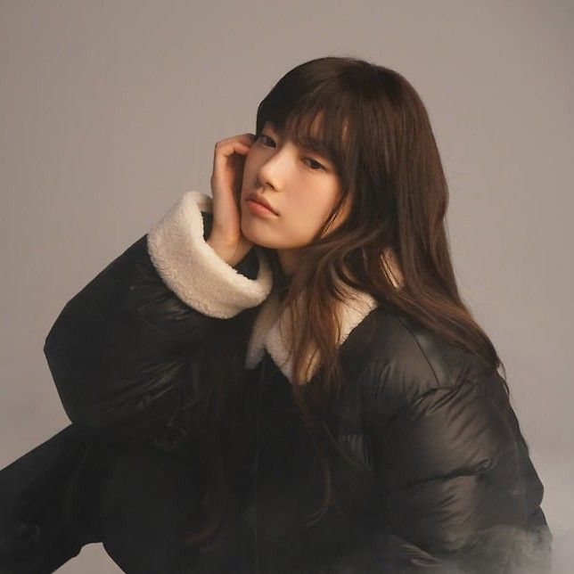 A moment captured by a fan of Bae Suzy