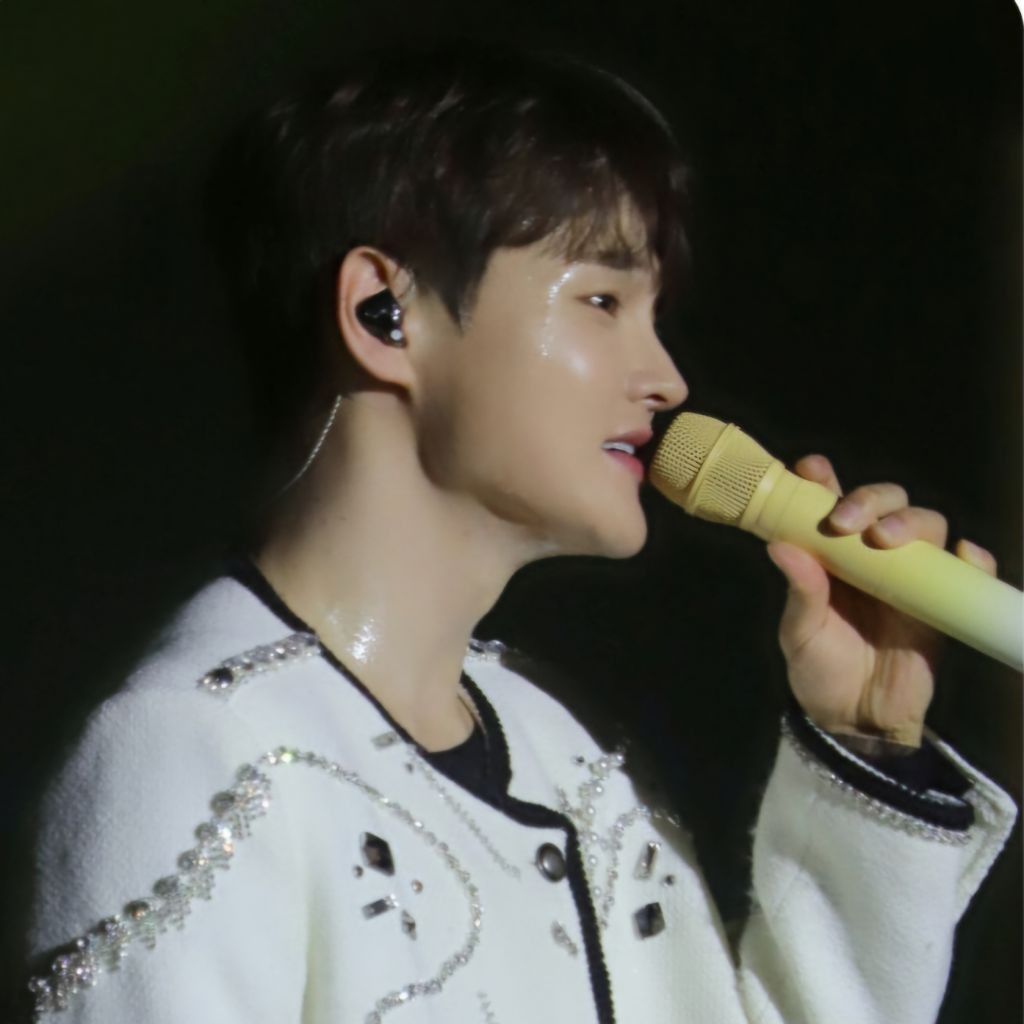 粉絲拍下的朴瑞鎮瞬間