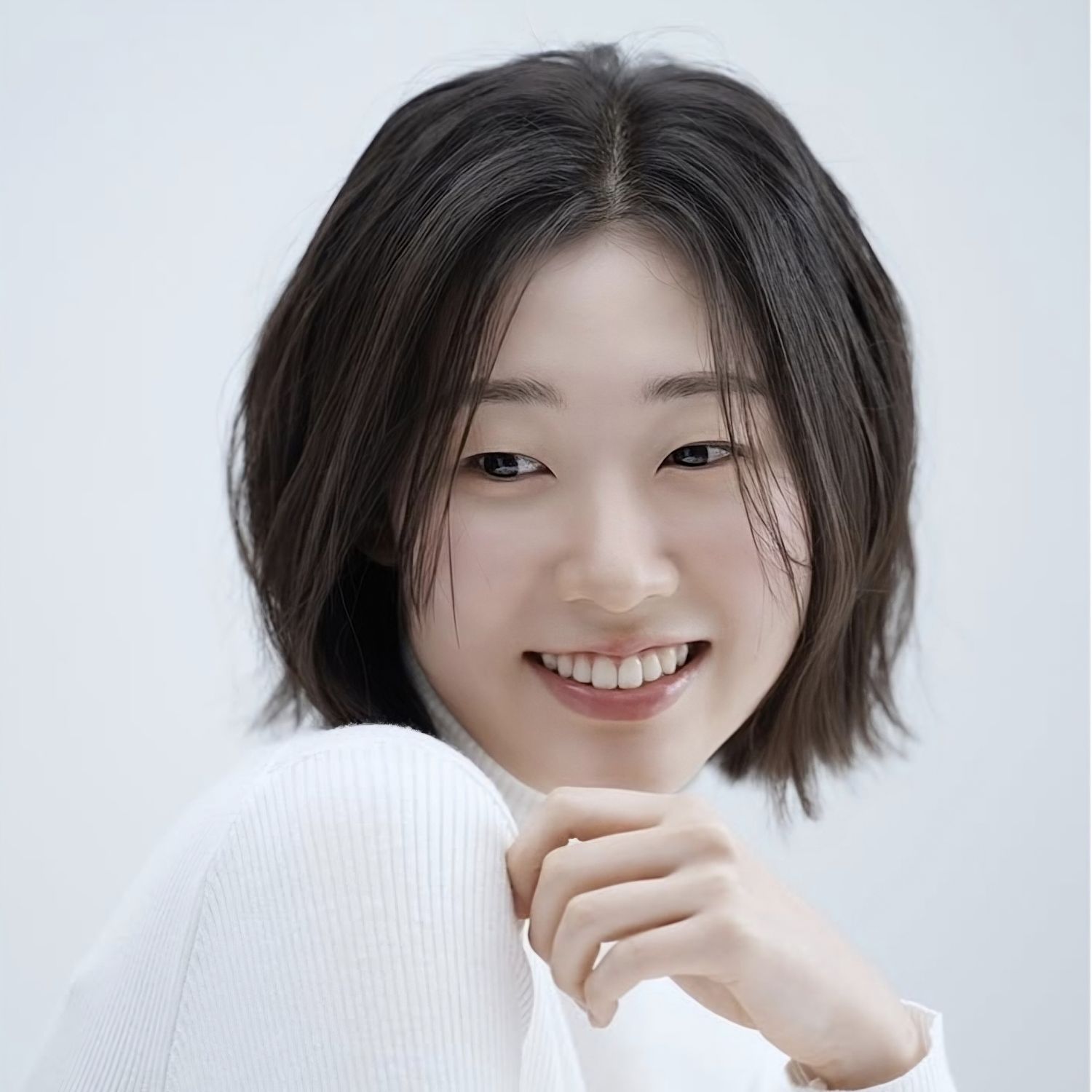 Behind-the-scenes cut of Han Yeji