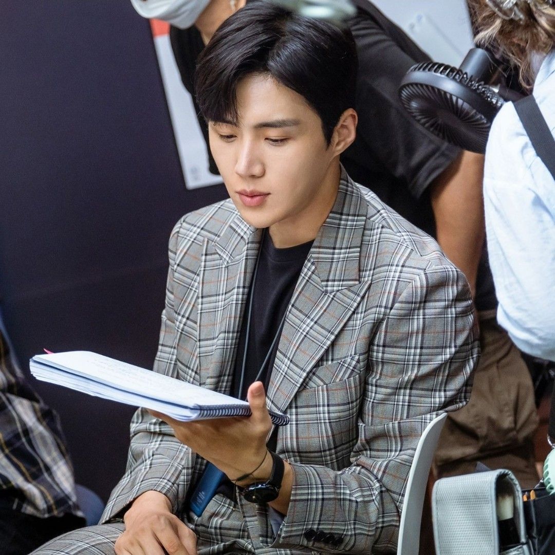 Latest photo of Kim Seonho