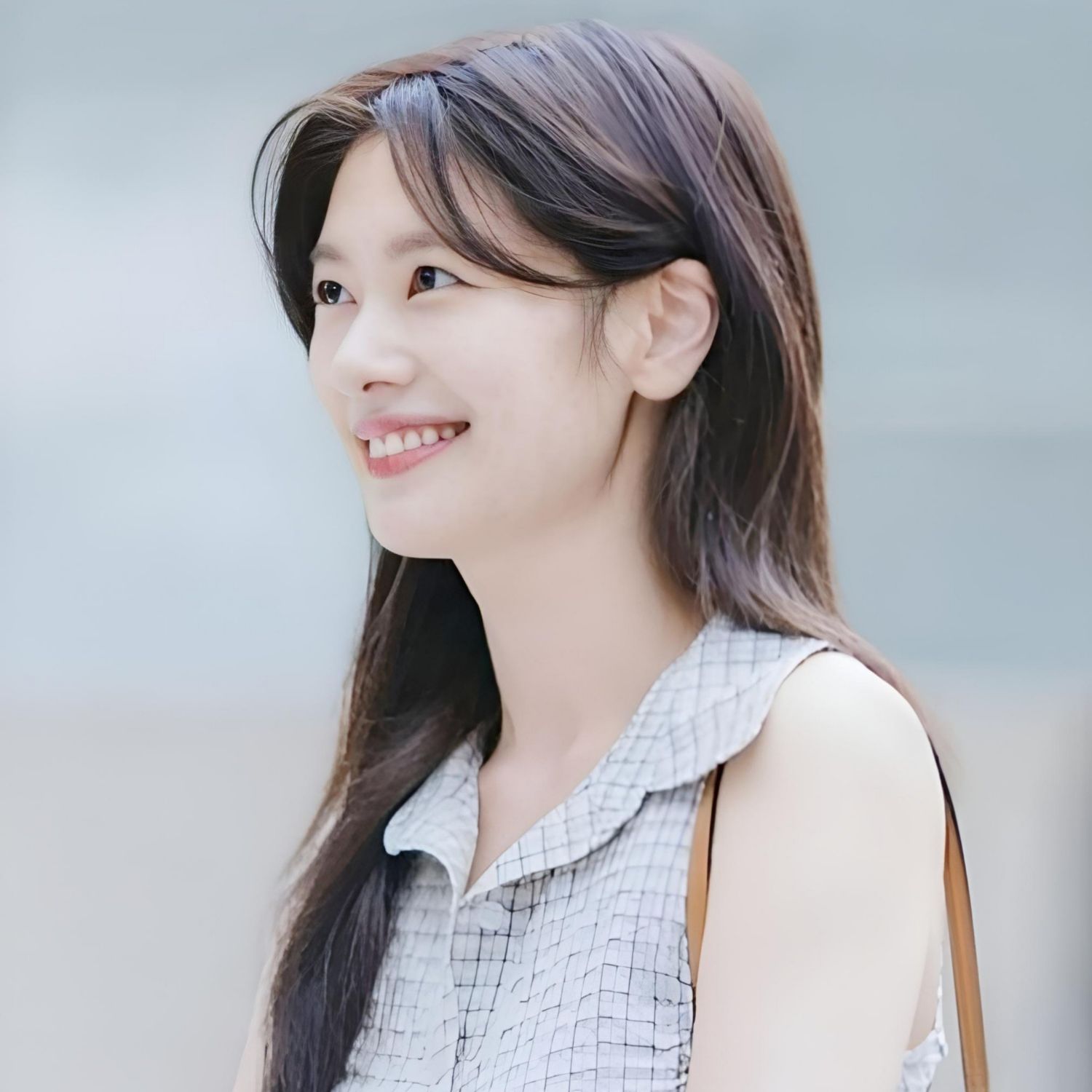 Behind-the-scenes cut of Jung Somin