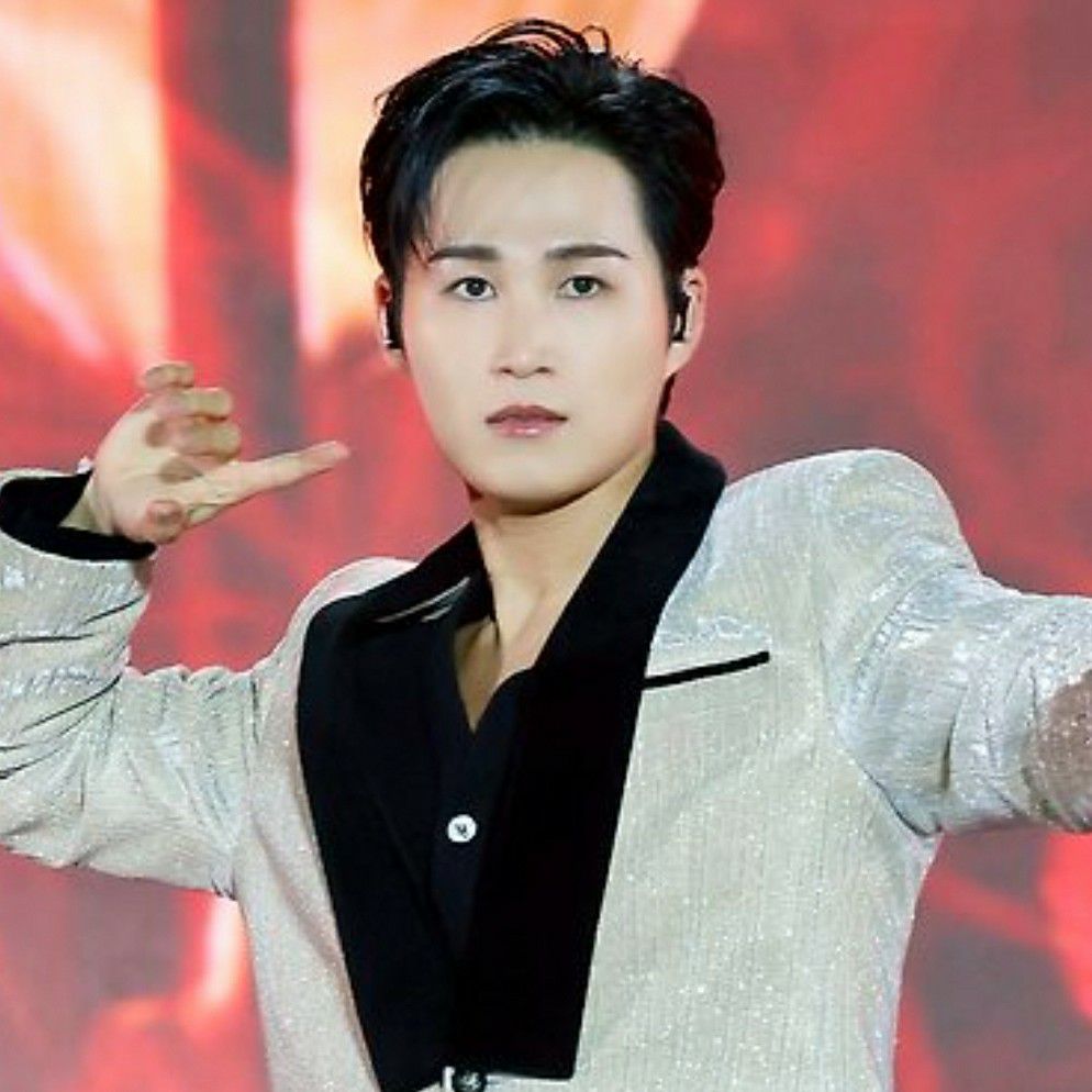 김희재 최근 활동샷