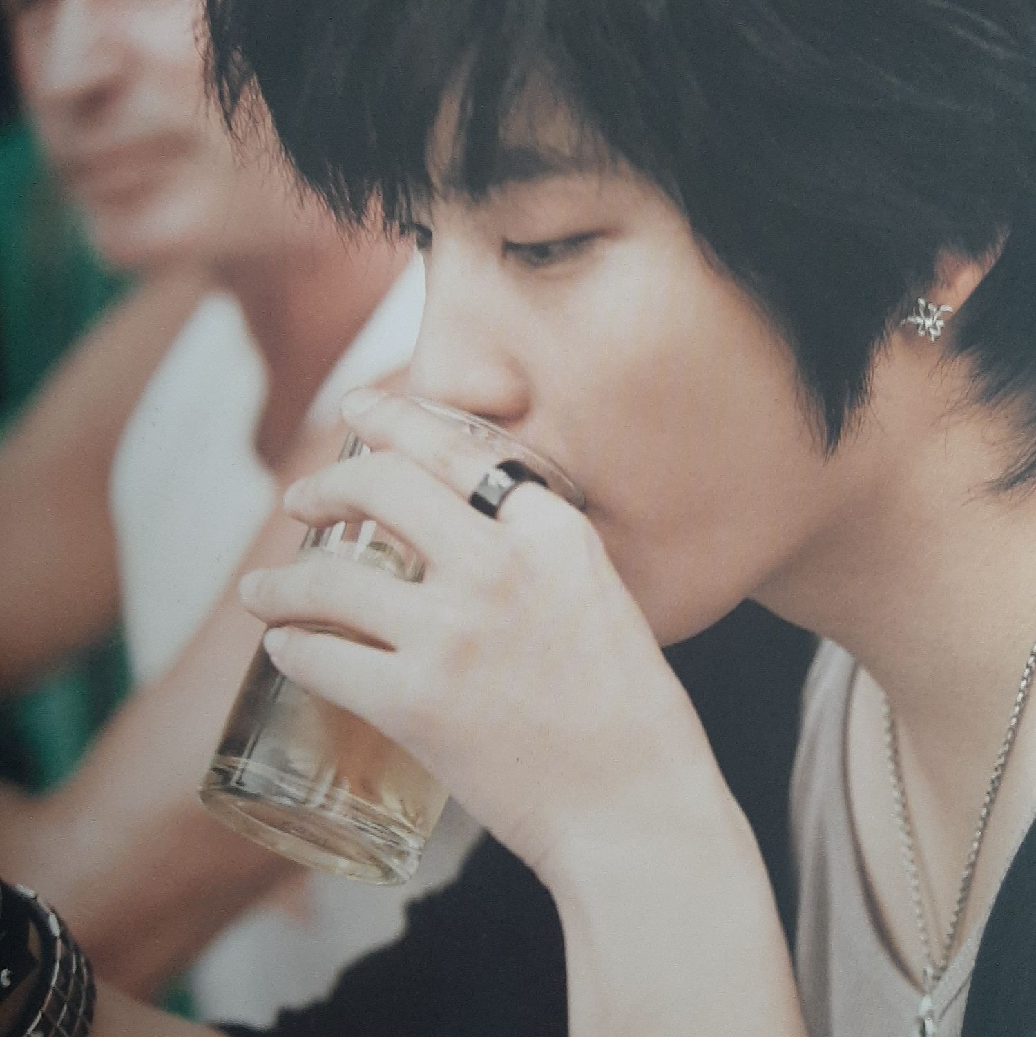 A moment captured by a fan of Lee Joongi