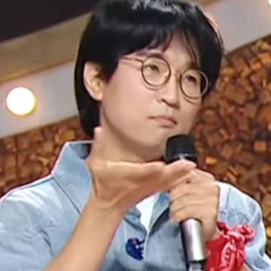 Behind-the-scenes cut of Bak Changgeun