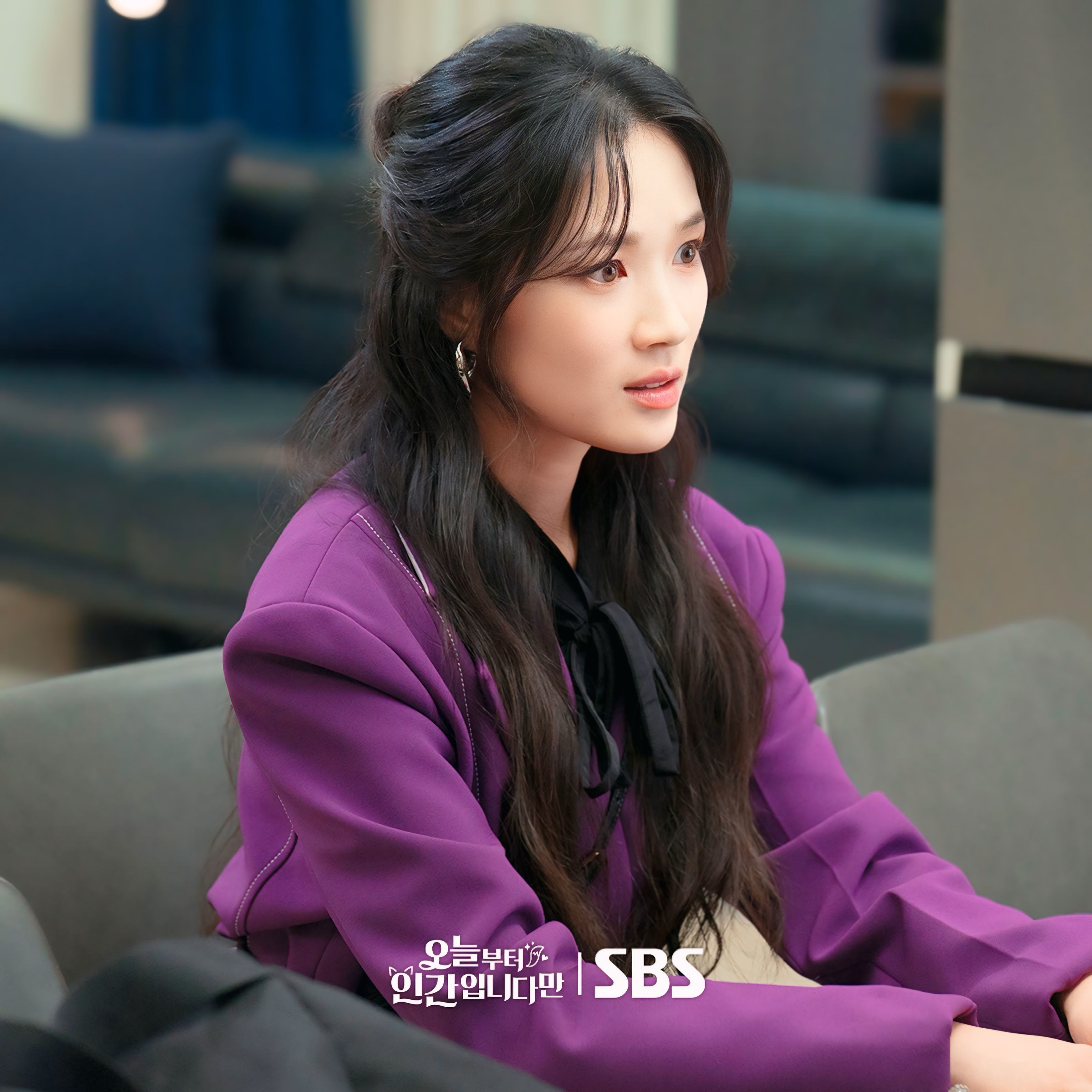 Behind-the-scenes cut of Kim Hyeyoon