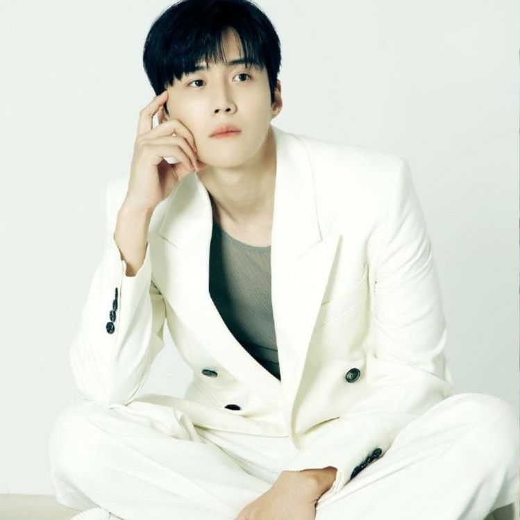 A moment captured by a fan of Kim Seonho