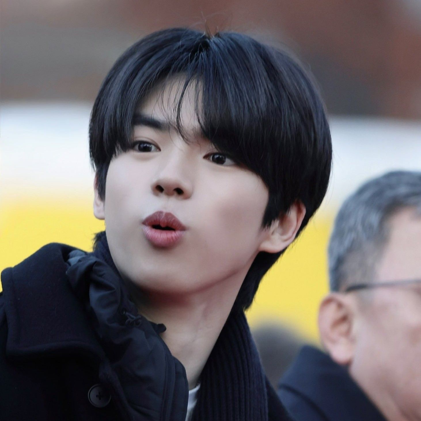 A moment captured by a fan of Cha Junhwan