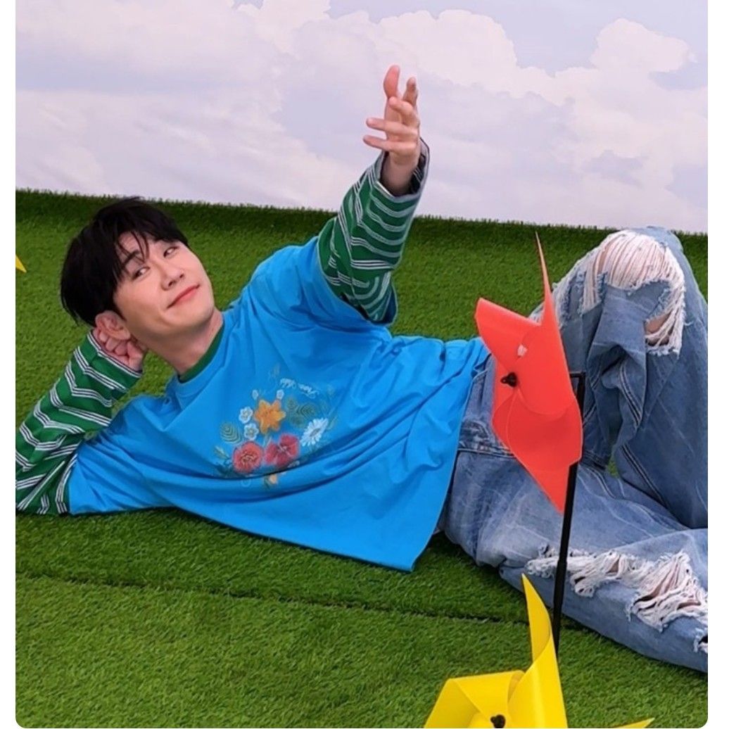 Recent activity shot of Young Tak