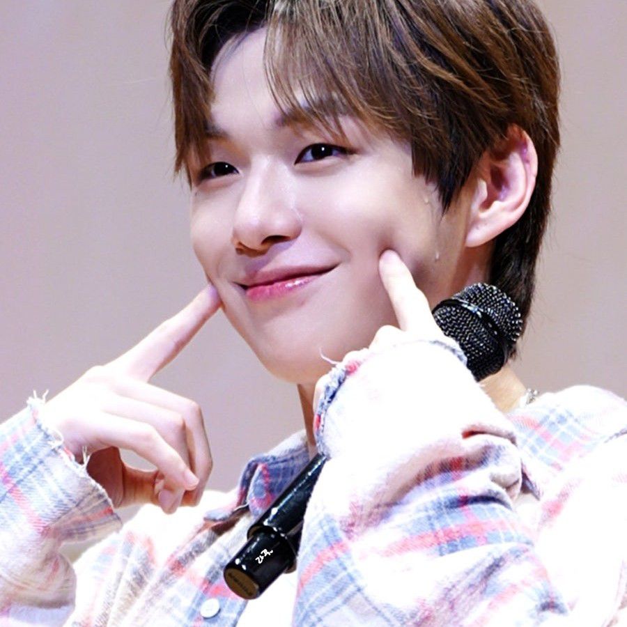 A moment captured by a fan of Secret Garden