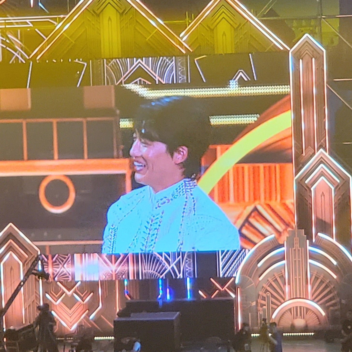 Recent activity shot of Shin Seungtae