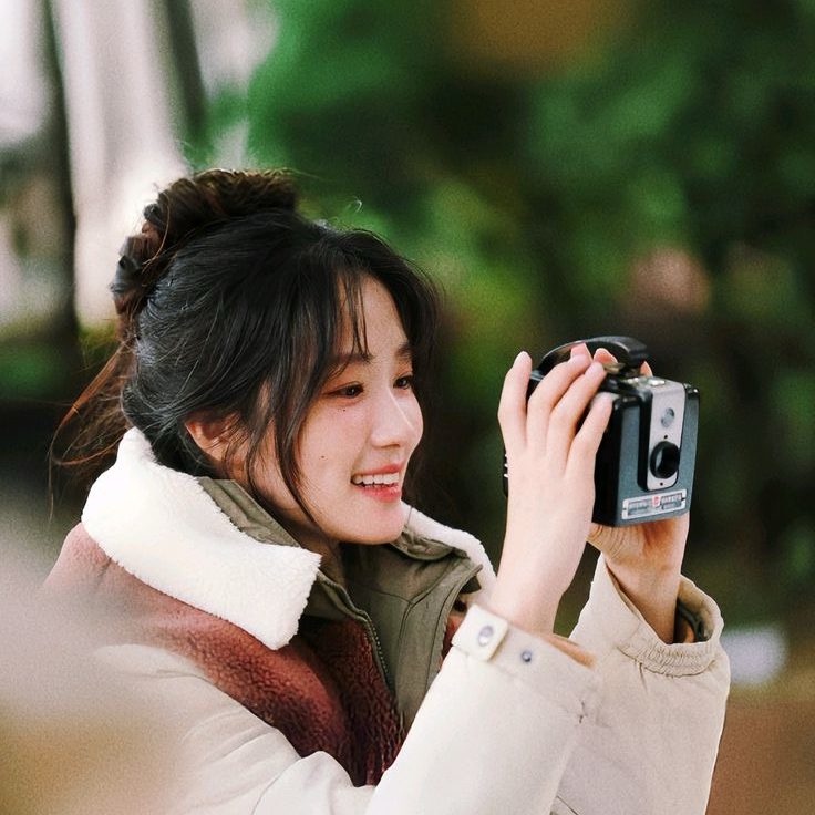 A moment captured by a fan of Kim Hyeyoon