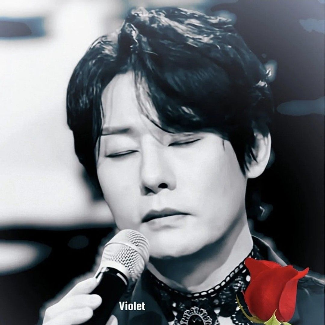 Behind-the-scenes cut of Kang Moonkyung