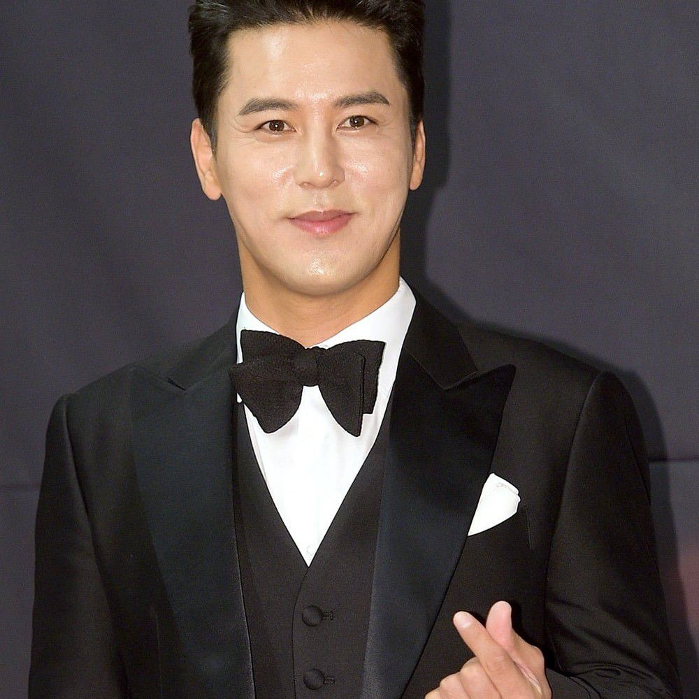 Behind-the-scenes cut of Jang Minho