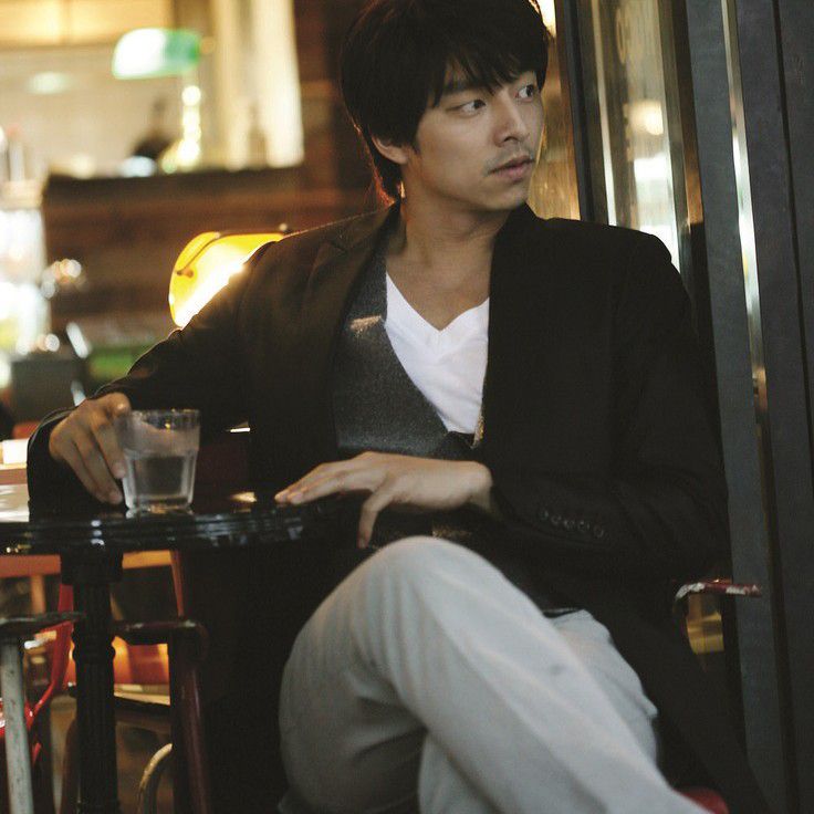 A moment captured by a fan of Gong Yoo