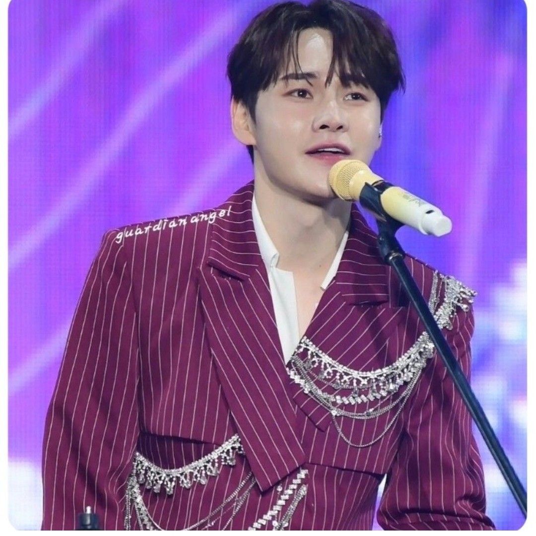 粉絲拍下的朴瑞鎮瞬間